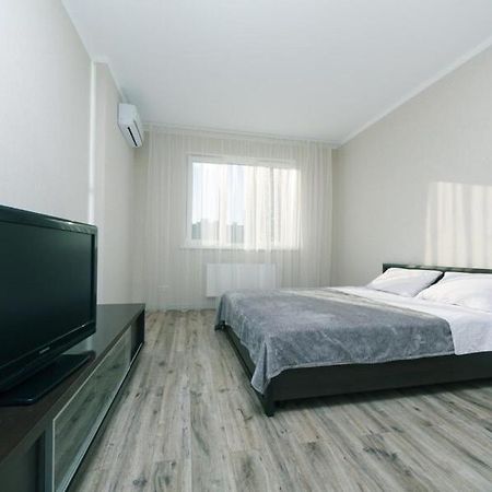 Apartament Драгоманова 38А 2Й Поверх Kijów Zewnętrze zdjęcie